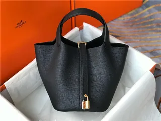 Hermès Picotin Lock 土褐色 粒面皮革 水桶包 18