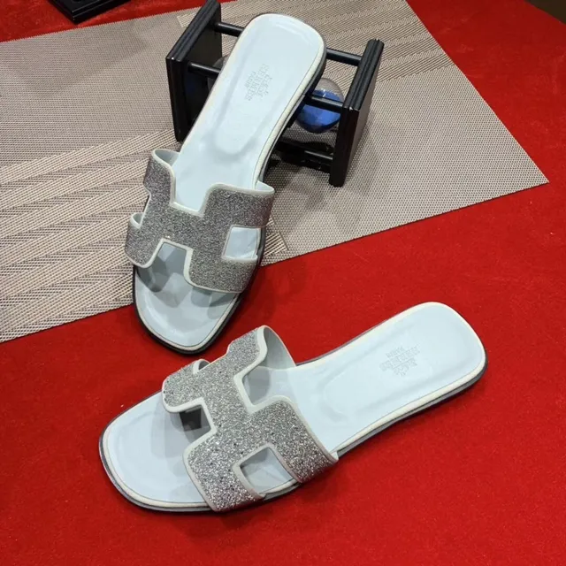 Hermès Prateado Bege Forma H Alça Brilhante Plano Slide Silhueta Sandálias 2