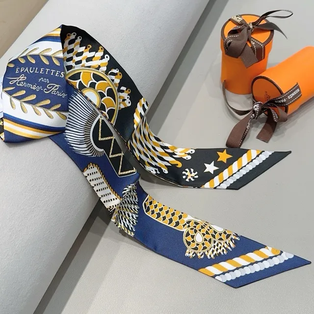 Hermès Twilly écharpe de soie bleu marine jaune blanc noir 5