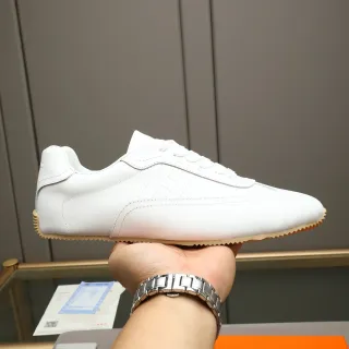 Hermès White Leather Low-Top Lifestyle Sneaker