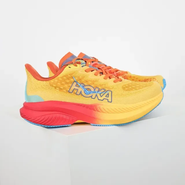 Hoka 黄色红色 针织鞋面 渐变中底 跑鞋 3