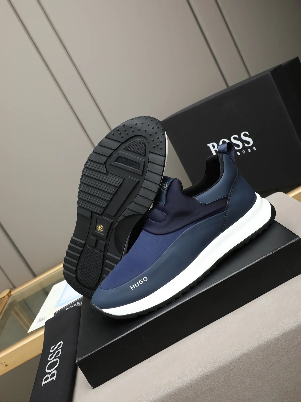 HUGO Navy Slip-On Lifestyle Zapatilla 5