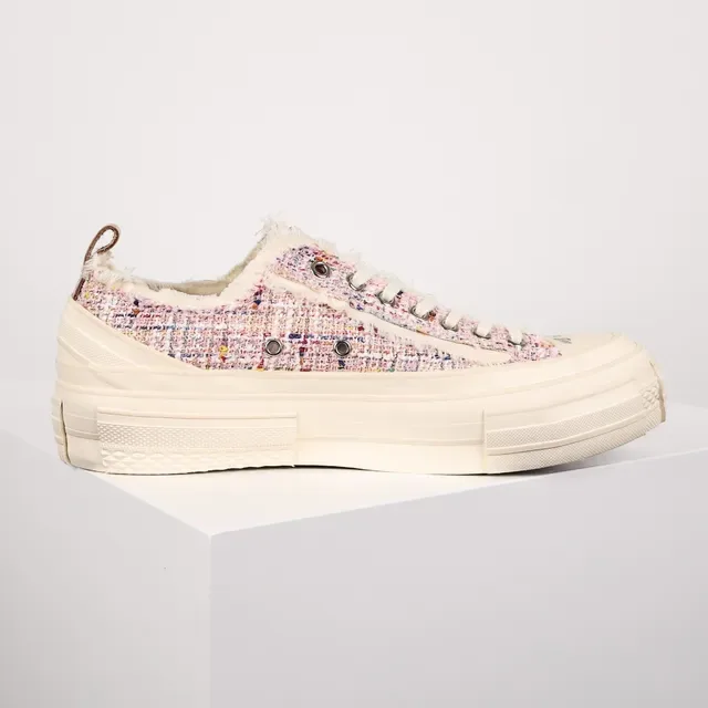 JW Anderson tênis lifestyle com plataforma de tweed 7