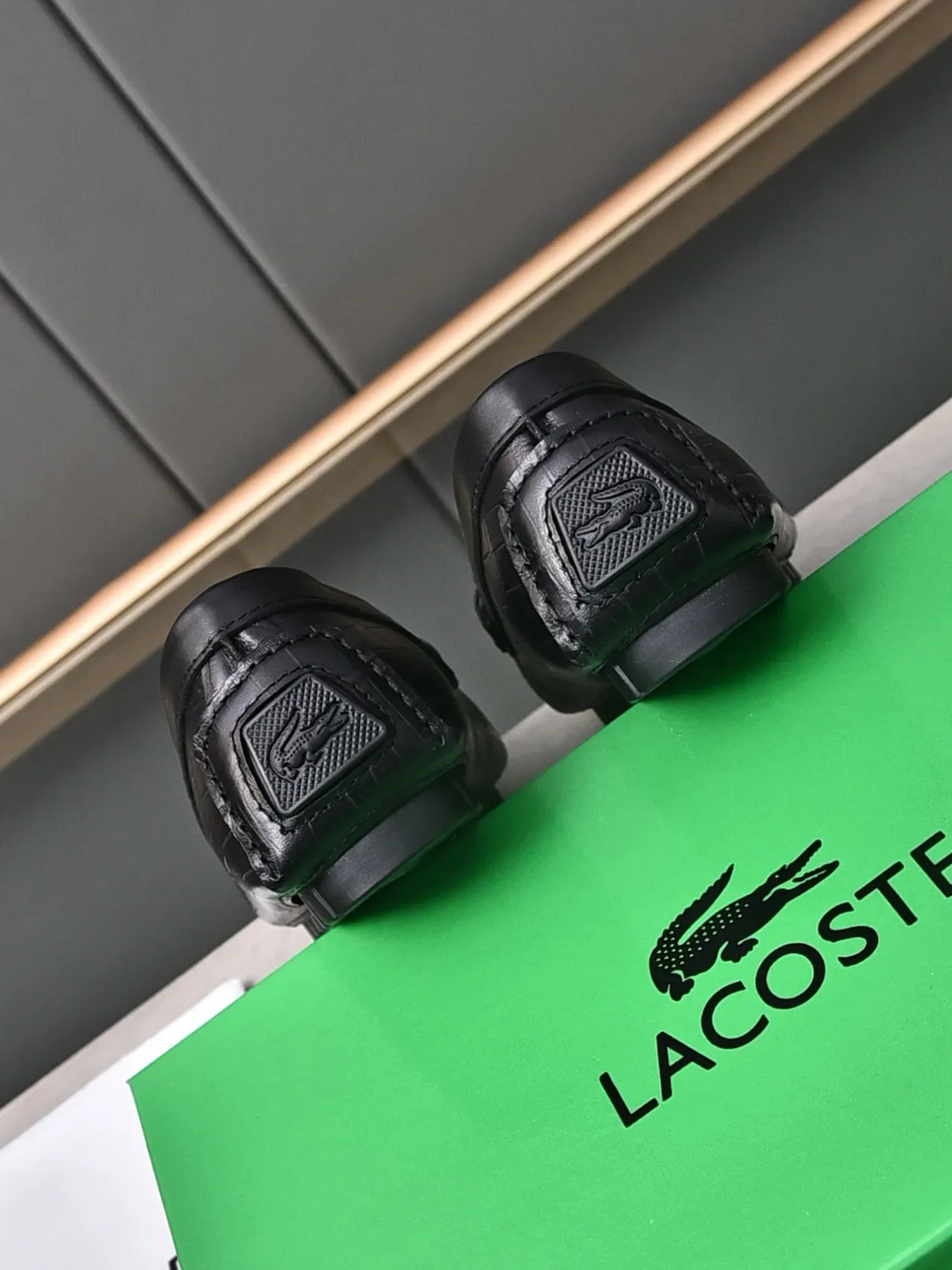Lacoste Horsebit Loafer কালো ক্রকোডাইল এমবসড চামড়ার লোফার 2