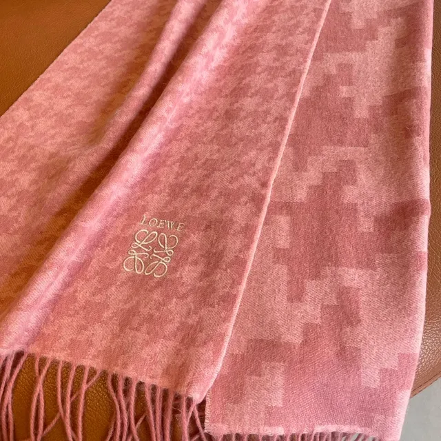 Loeve Anagram Monogram Rosa Cachemira Bufanda 8