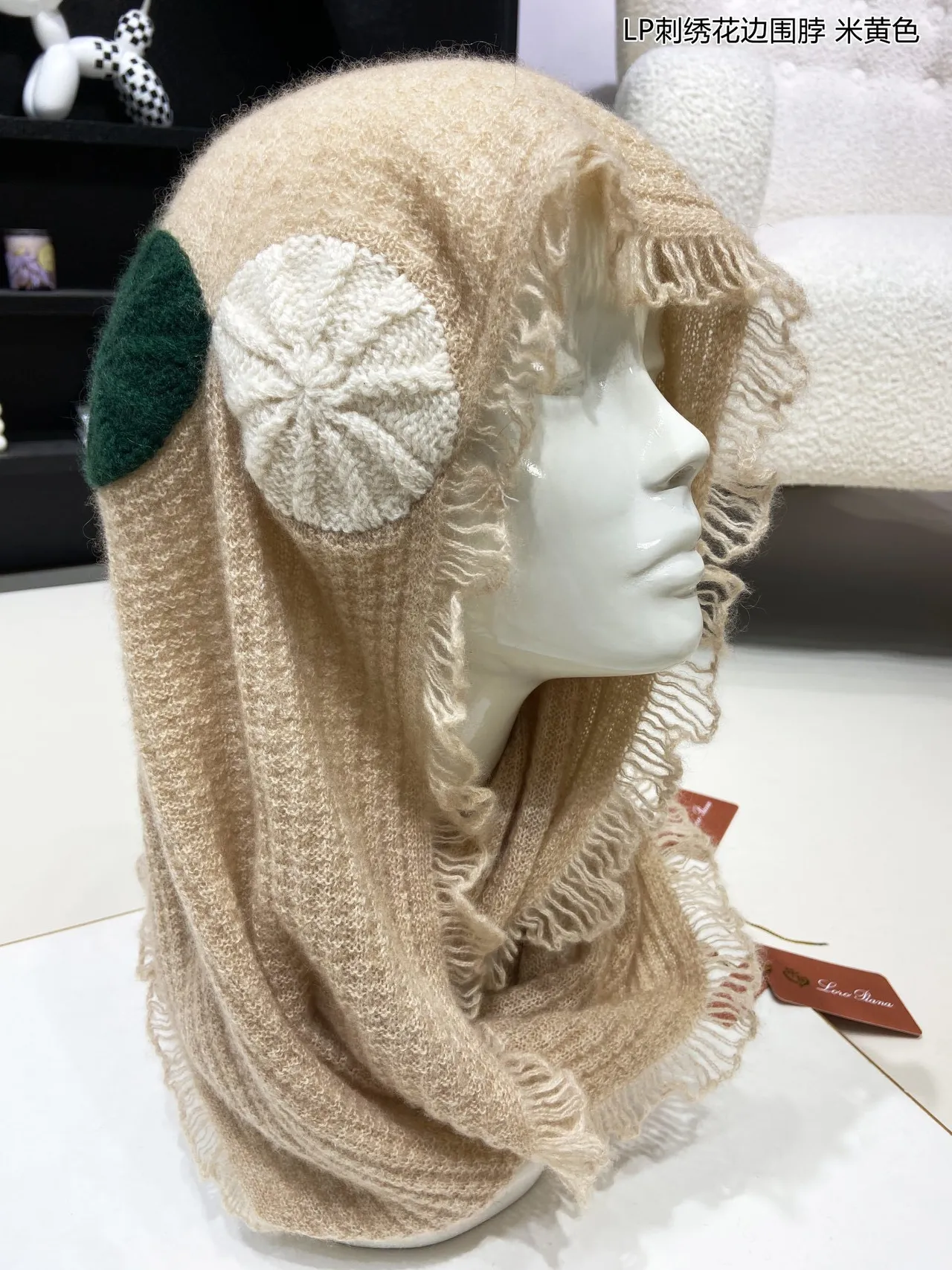 Loro Piana Bege Verde Motivos Florais Bordados Borda franjada Cachecol de Cachemira 9