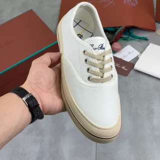 Loro Piana सफेद भूरा पेबल्ड लेदर लो-टॉप लेस-अप कैनवास जूते
