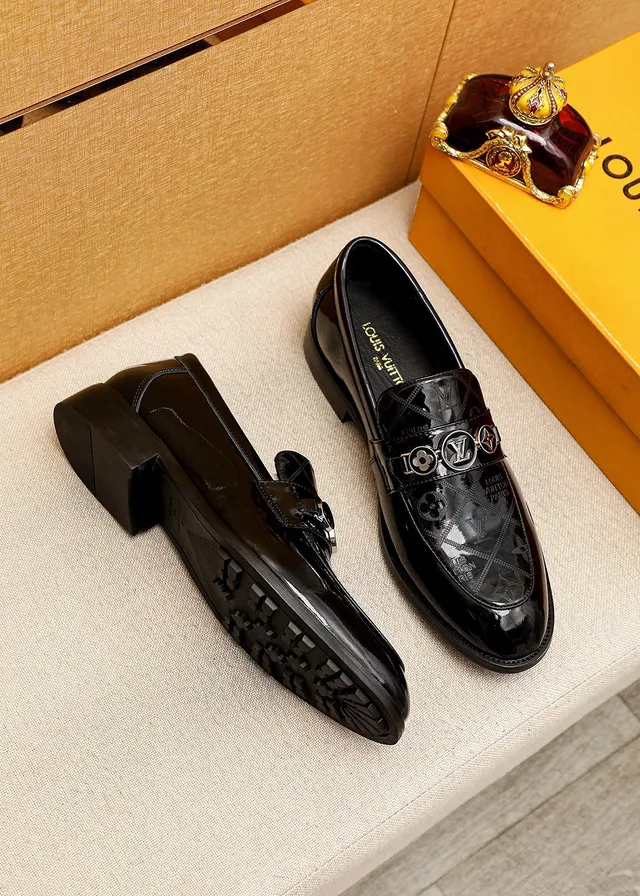 Louis Vuitton Black Gold Patent Leather Monogrammed Loafer 9