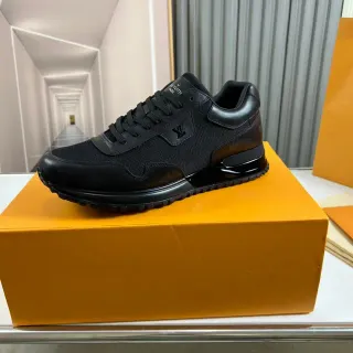 Louis Vuitton Sneakers Lifestyle أسود أحادي اللون مزيج شبكة وجلد