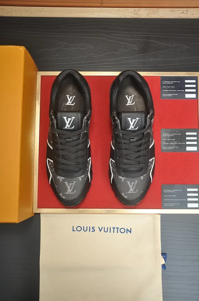 Louis Vuitton Noir Argent Monogramme Toile Cuir Perforé Lifestyle Sneakers 5