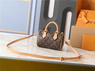 Louis Vuitton भूरा बेज संरचित टॉप हैंडल Monogram कैनवास टोट बैग 17