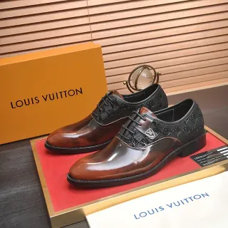 Louis Vuitton Chaussures Oxford Cuir Patent Marron Noir Bout à Cap