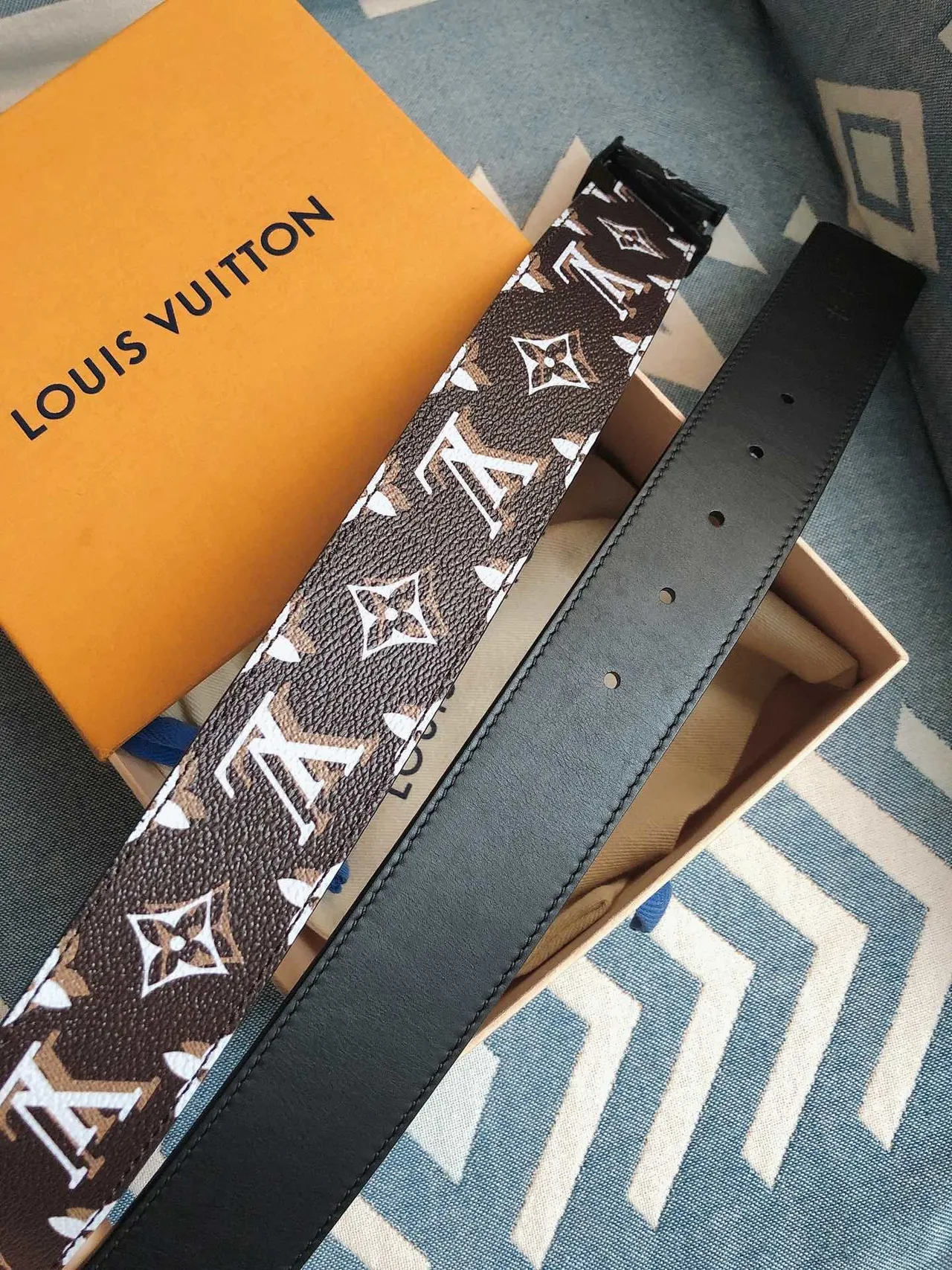 Louis Vuitton Brown Black Monogram-Printed Reversible Leather Belt 4