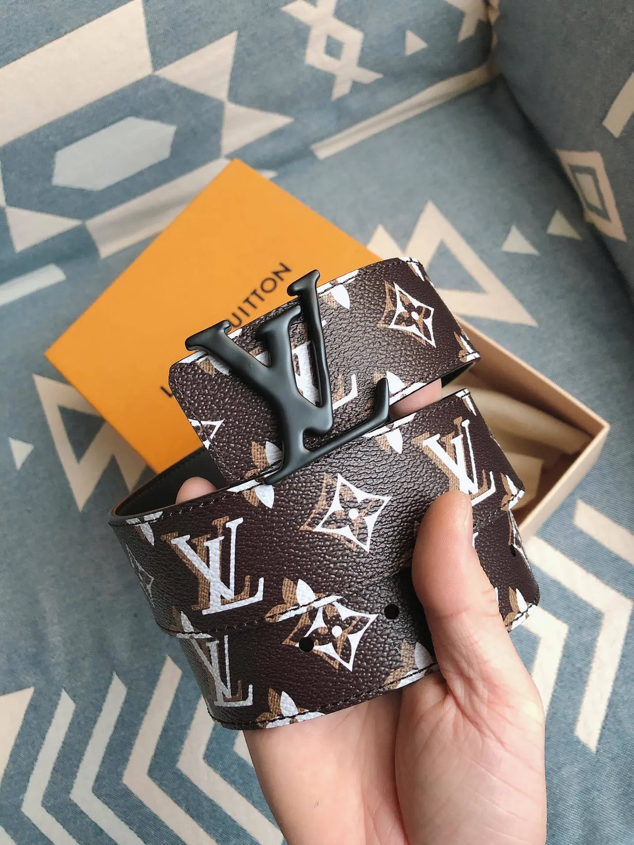 Louis Vuitton Brown Black Monogram-Printed Reversible Leather Belt 9