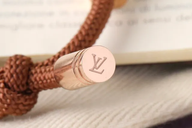 Louis Vuitton Pulseira Marrom Dourado Corda Trançada Frasco de Vidro 3