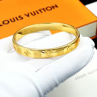 Louis Vuitton سوار منحوت مونوغرام ذهبي سوار مستمر