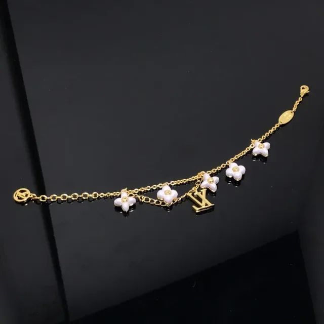 Colar Floral Louis Vuitton Motivo de Flor Dourado e Esmalte 2
