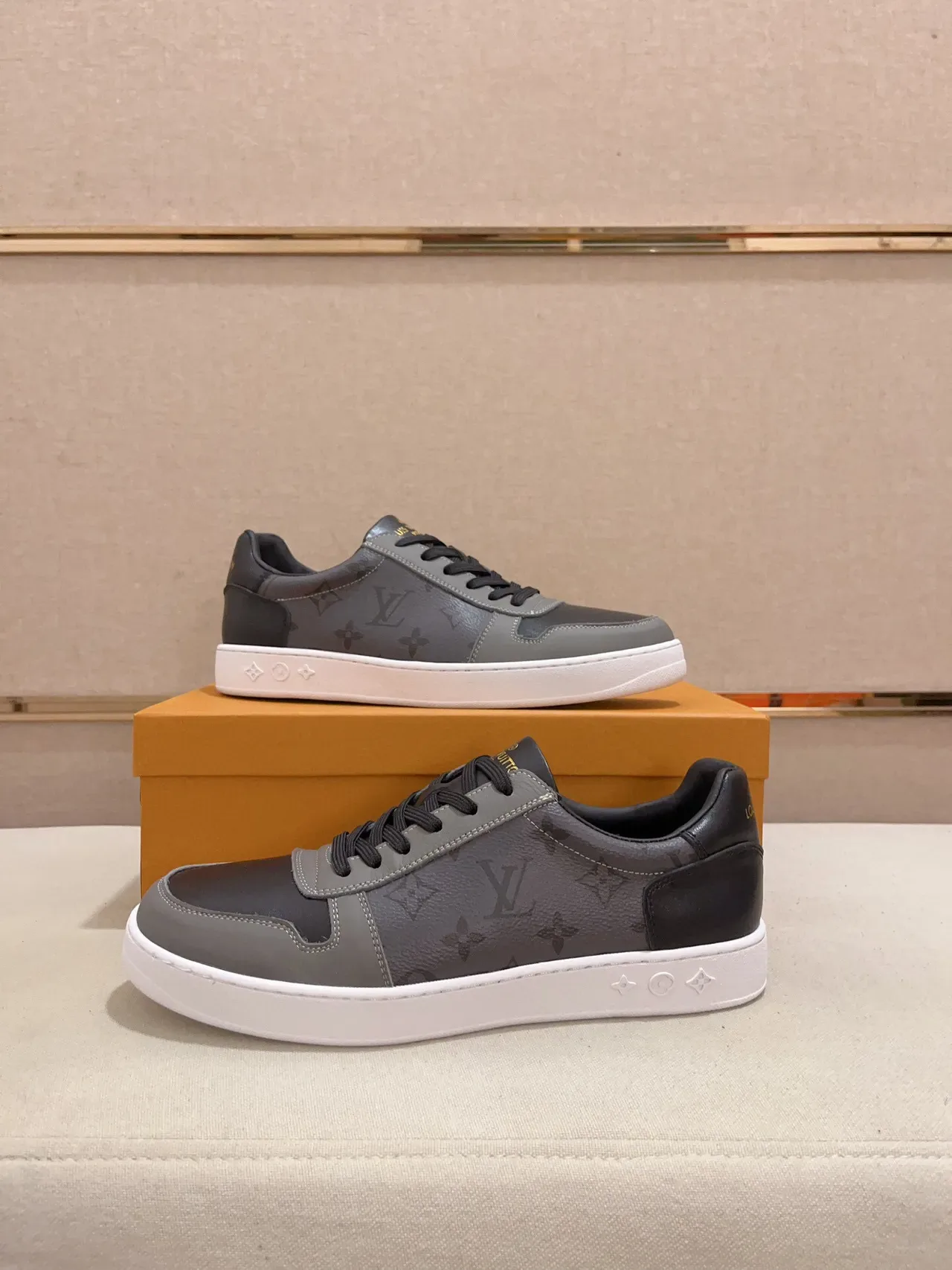 Louis Vuitton Gray Black Monogrammed Leather Low-Top Lifestyle Sneakers 7