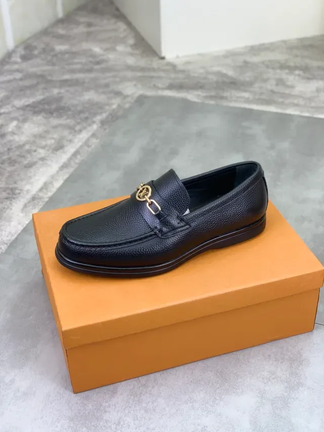 Louis Vuitton Horsebit 1955 Black Pebbled Leather Loafer 4