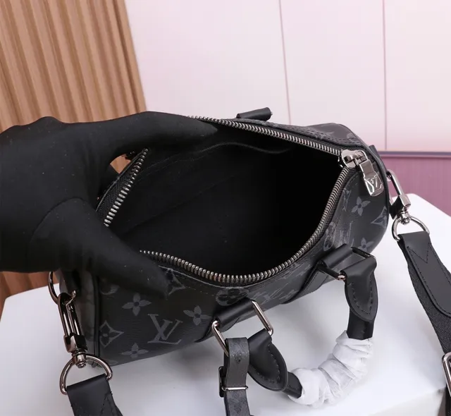 Louis Vuitton Keepall Bandoulière noir Monogram Canvas Boston Bag 7