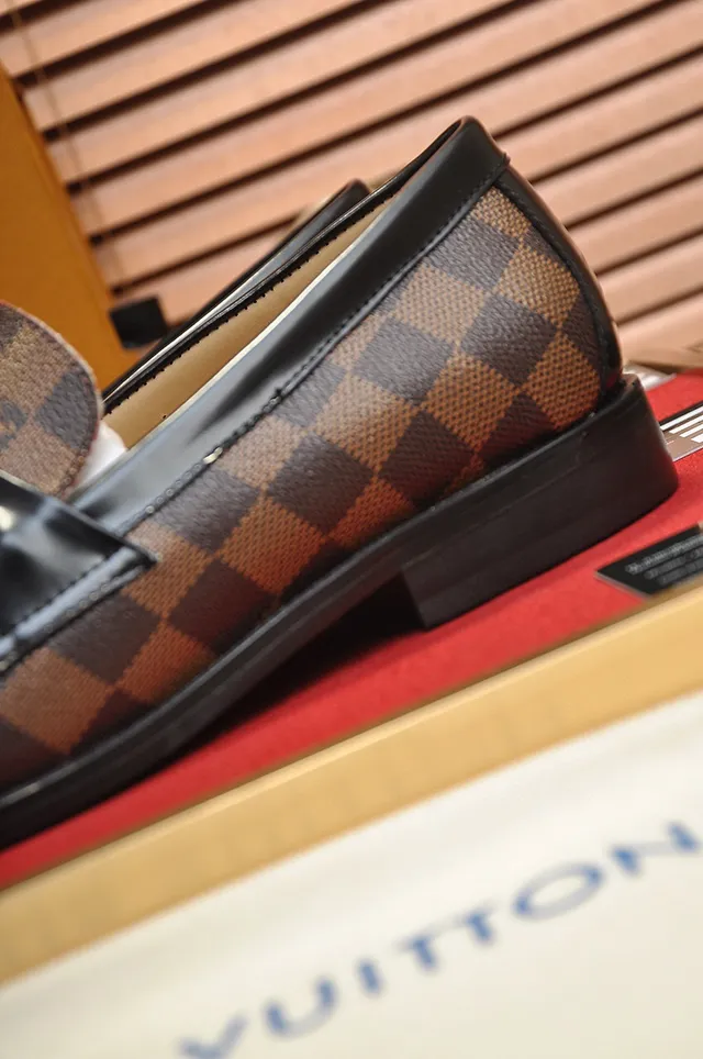 Louis Vuitton لافر بني أسود Damier Ebène مكرمج كانفاس حافة جلد لافر 2