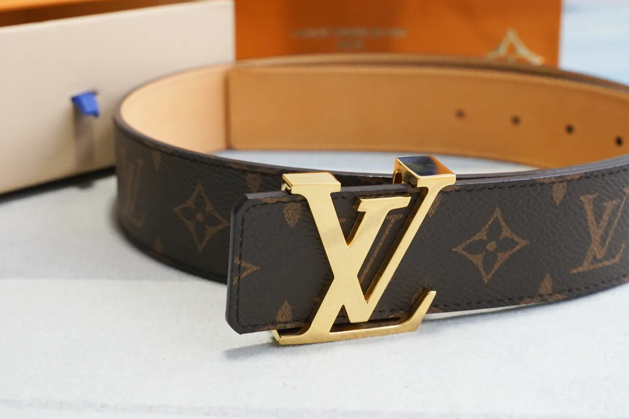 Louis Vuitton LV Ceinture Marron Monogramme Toile Dorée Boucle Cuir Ceinture 8