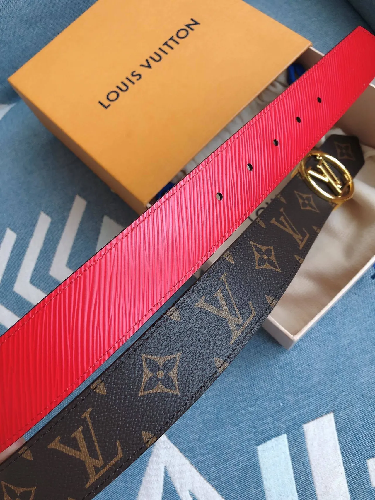 Louis Vuitton LV Circle Belt Monogram Canvas Gold-Tone Leather Belt 4