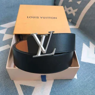 Louis Vuitton LV Initiales Black Leather Belt