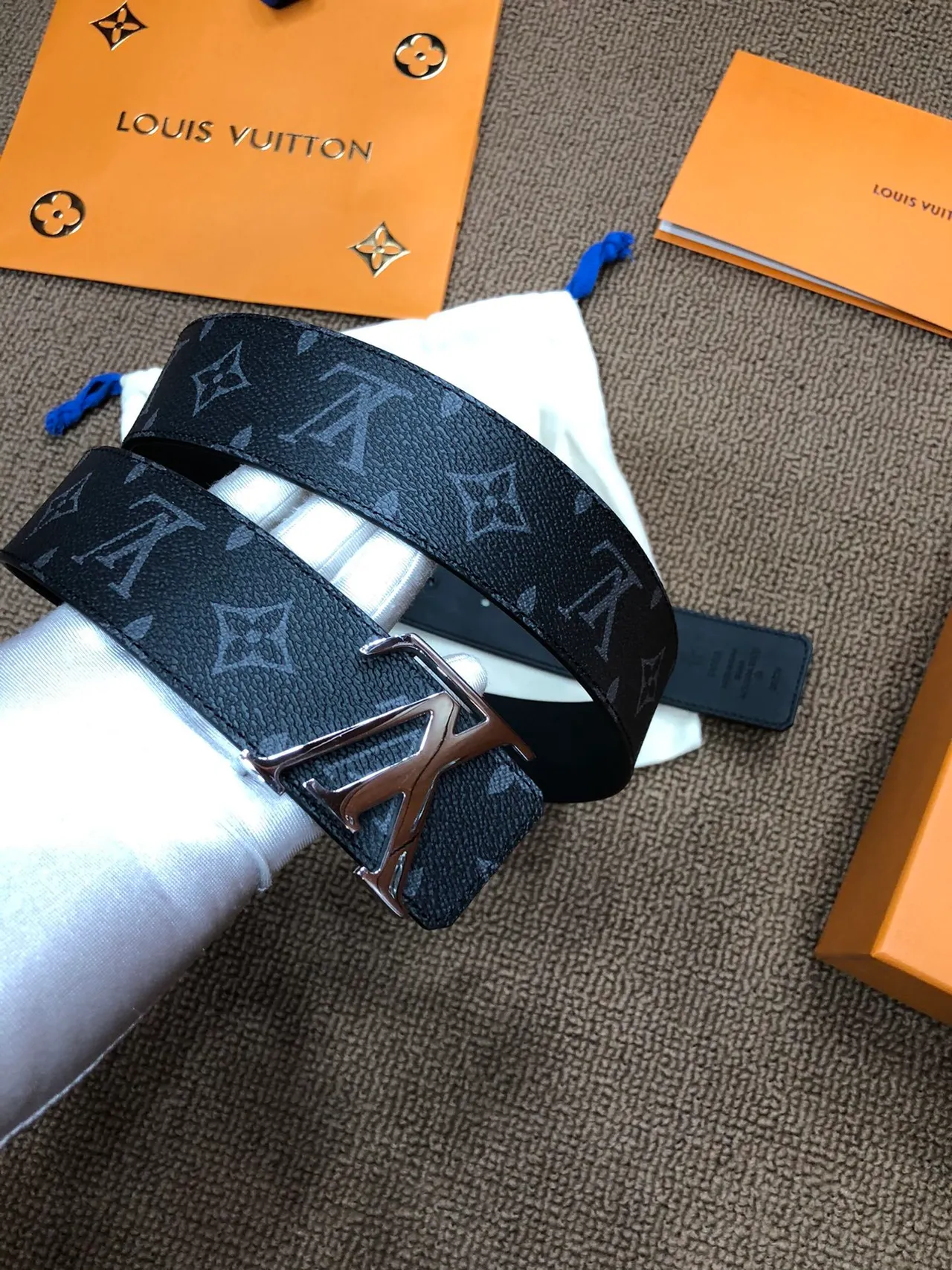 Louis Vuitton LV Initiales negro Monogram cuero cinturón 4