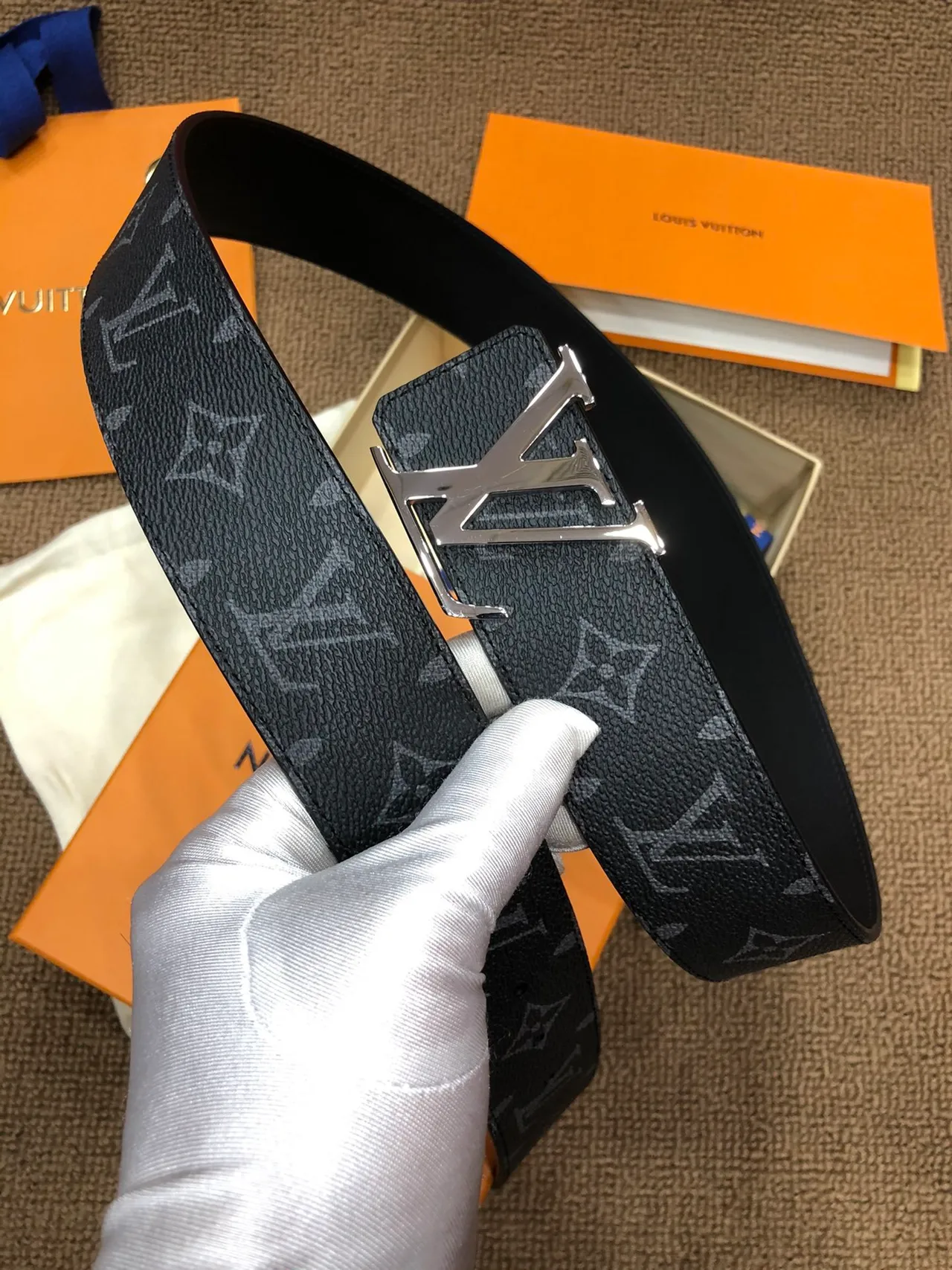 Louis Vuitton LV Initiales negro Monogram cuero cinturón 5