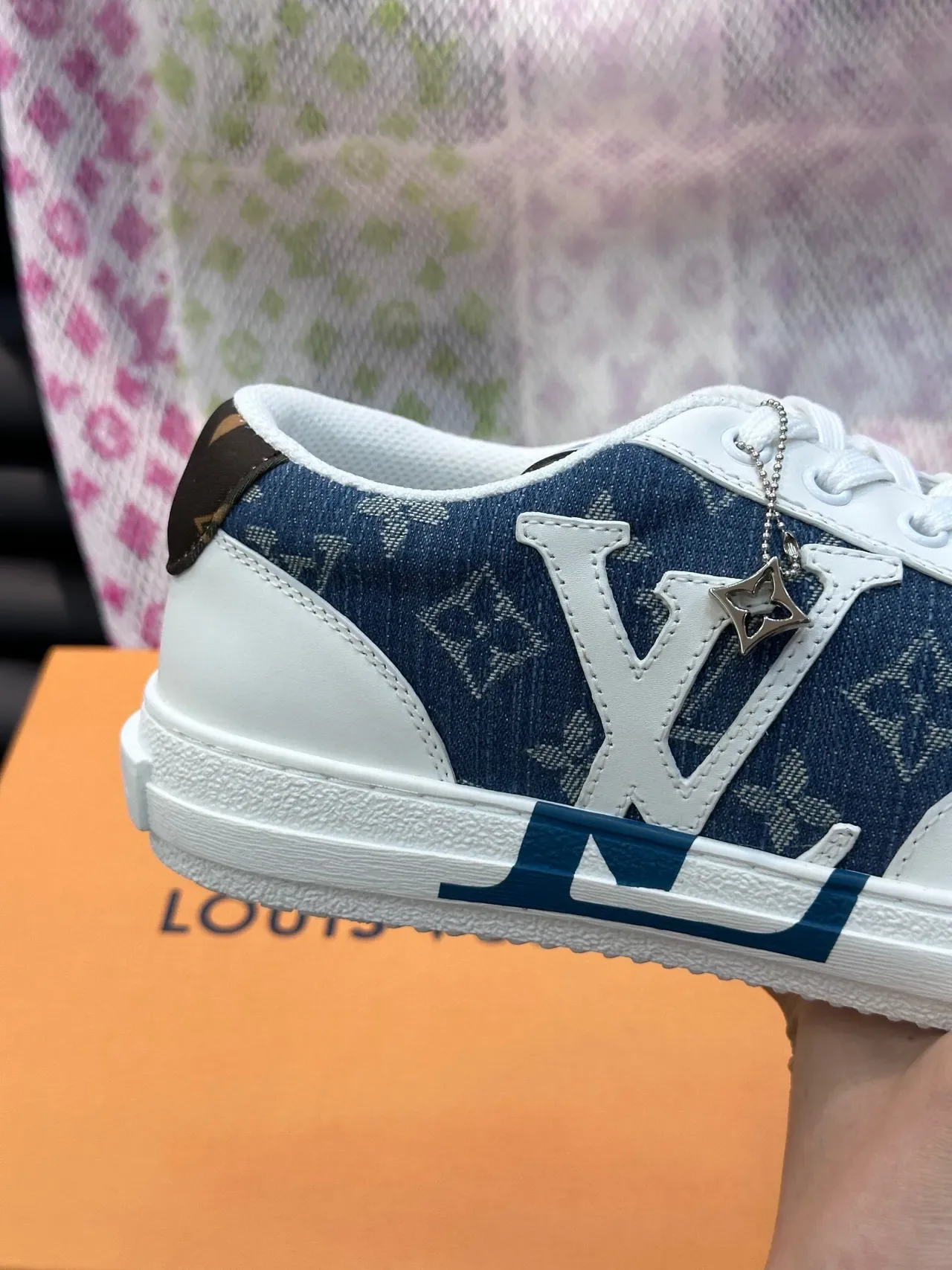 Louis Vuitton LV Trainer Blue White Monogram Denim Upper Leather Overlays Lifestyle Sneakers 9