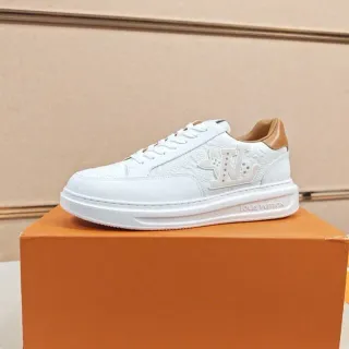 Louis Vuitton LV Trainer Blancos Beige Cuero Monograma Embossed Low-Top Platform Lifestyle Sneakers