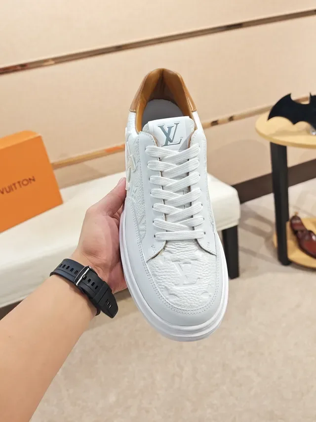 لويس فتون LV Trainer أحذية رياضية بيضاء بيج جلد مطبوع مونوجرام منخفضة الارتفاع منصة أسلوب حياة 5