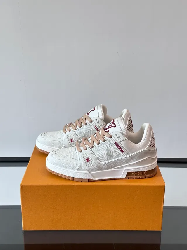 Louis Vuitton LV Trainer White Beige Monogram-Textured Upper Structured Layered Midsole Lifestyle Sneakers 5