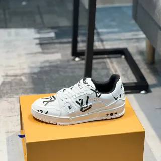 Louis Vuitton LV Trainer Blanco y Negro Impresión Gráfica Parte Superior Suela Esculpida Lifestyle Sneakers