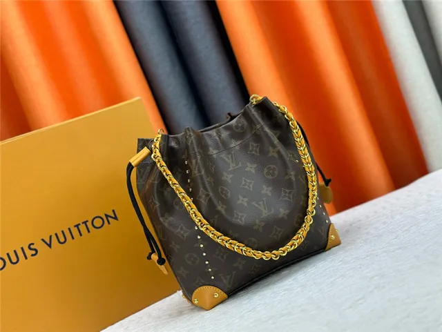 Louis Vuitton Monogram Toile Sac à Seau à Cordon 9