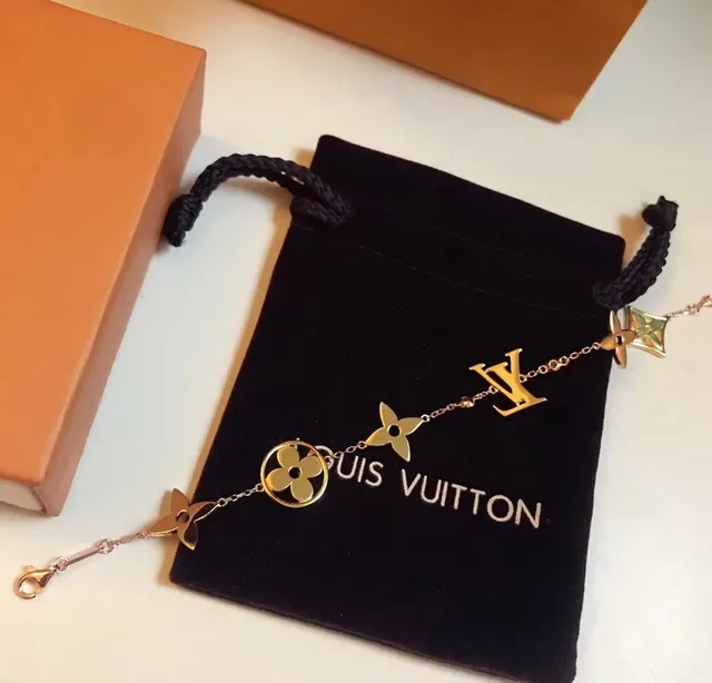 Louis Vuitton Monogram Flower Chain Gold-Tone Bracelet 4