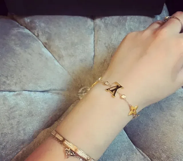 Louis Vuitton Monogram Flower Chain Gold-Tone Bracelet 7