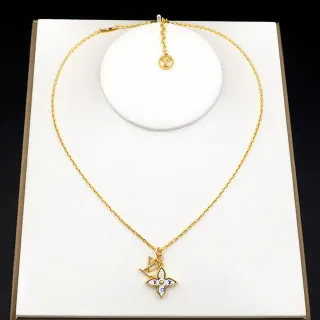 Colar pendentif floral Louis Vuitton Monogram esmaltado