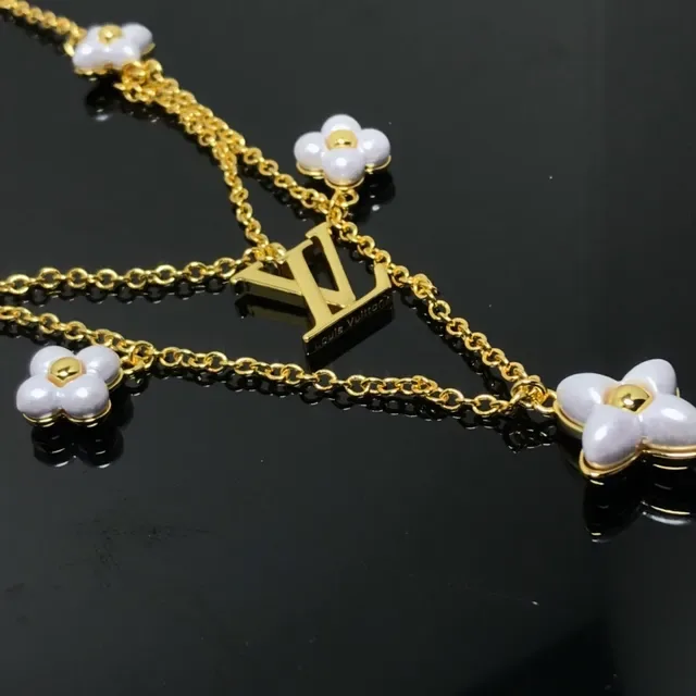 路易威登花朵金色白色花卉魅力项链 4