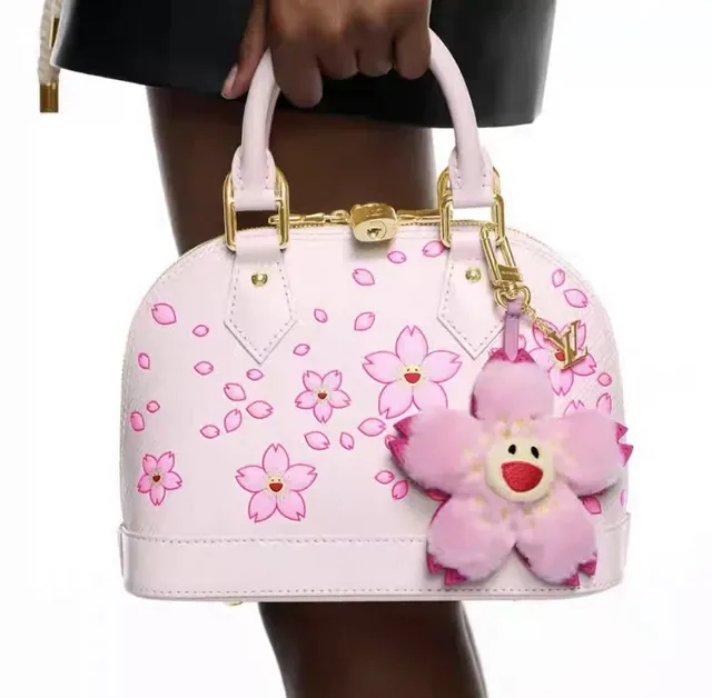 Louis Vuitton Monogram Flower 粉色 黄色 毛绒 花卉 刺绣 脸部 马鞍包 2