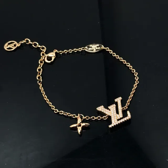 Louis Vuitton Monogram Jewelry Silver Transparent Chain Pavé-Crystal LV Bracelet 6