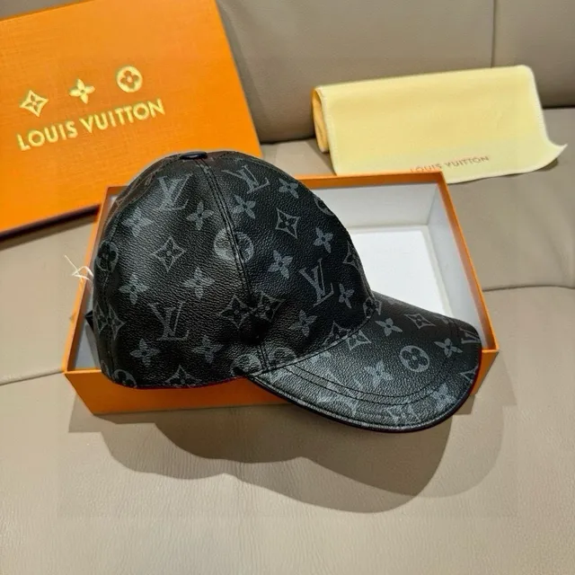 Louis Vuitton Monogram চামড়া টেক্সচার্ড স্ট্রাকচার্ড বেসবল ক্যাপ 7