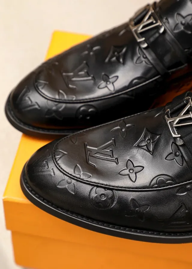 Louis Vuitton Monogram Mocassins Cuir Noir 6