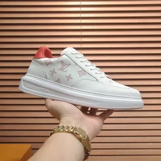 Louis Vuitton Monogram-Print tênis lifestyle branco e vermelho