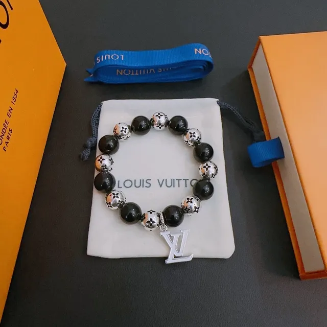 Louis Vuitton Monogram Star Black Silver Beaded Motif Bracelet 6