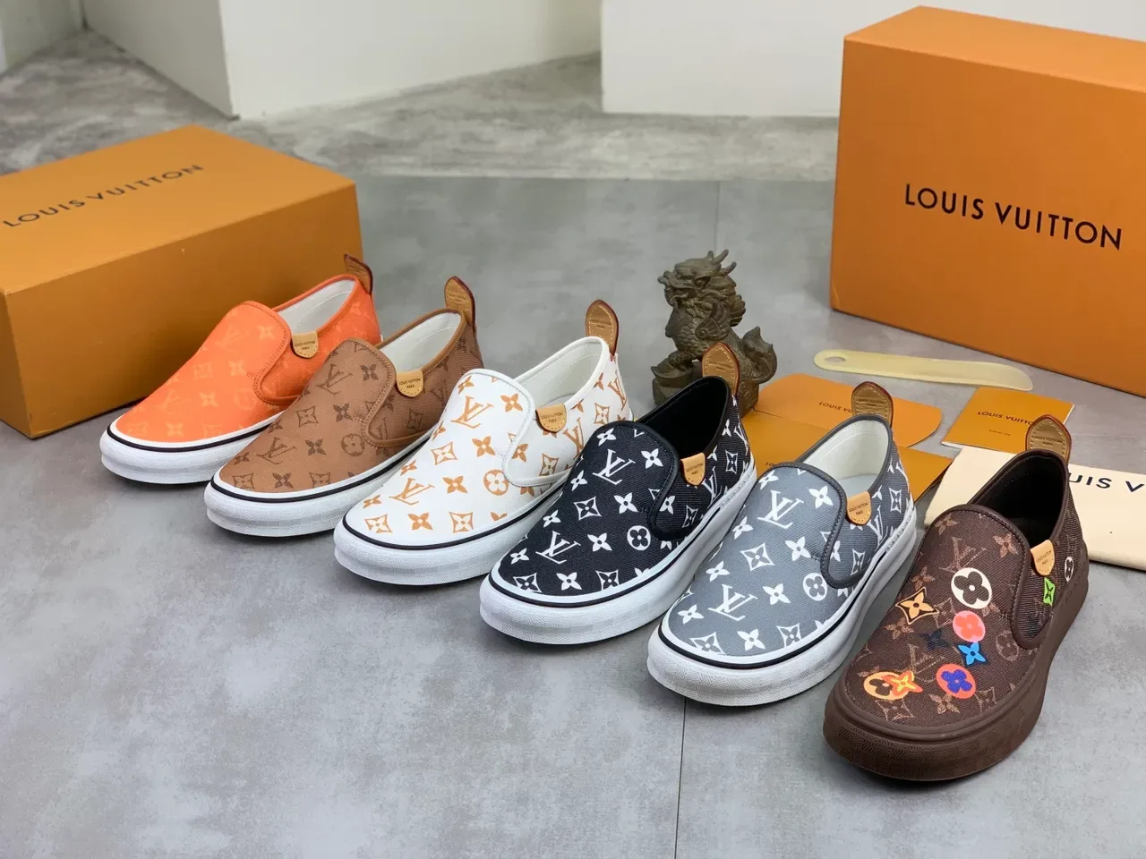 Louis Vuitton sneakers lifestyle slip-on toile monogram orange beige 2