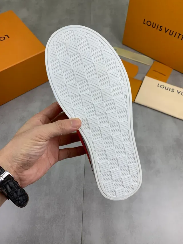 Louis Vuitton sneakers lifestyle slip-on toile monogram orange beige 3