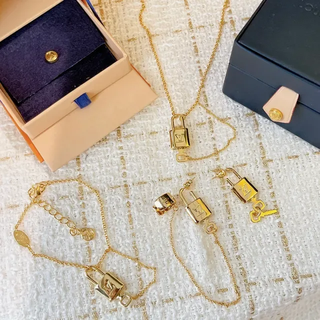 Louis Vuitton Padlock Charm Gold-Tone Chain Bracelet 6