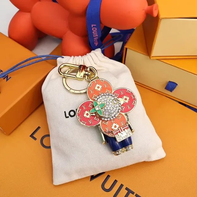 bolsa Louis Vuitton vermelho dourado esmalte flor cristal embellished center 2